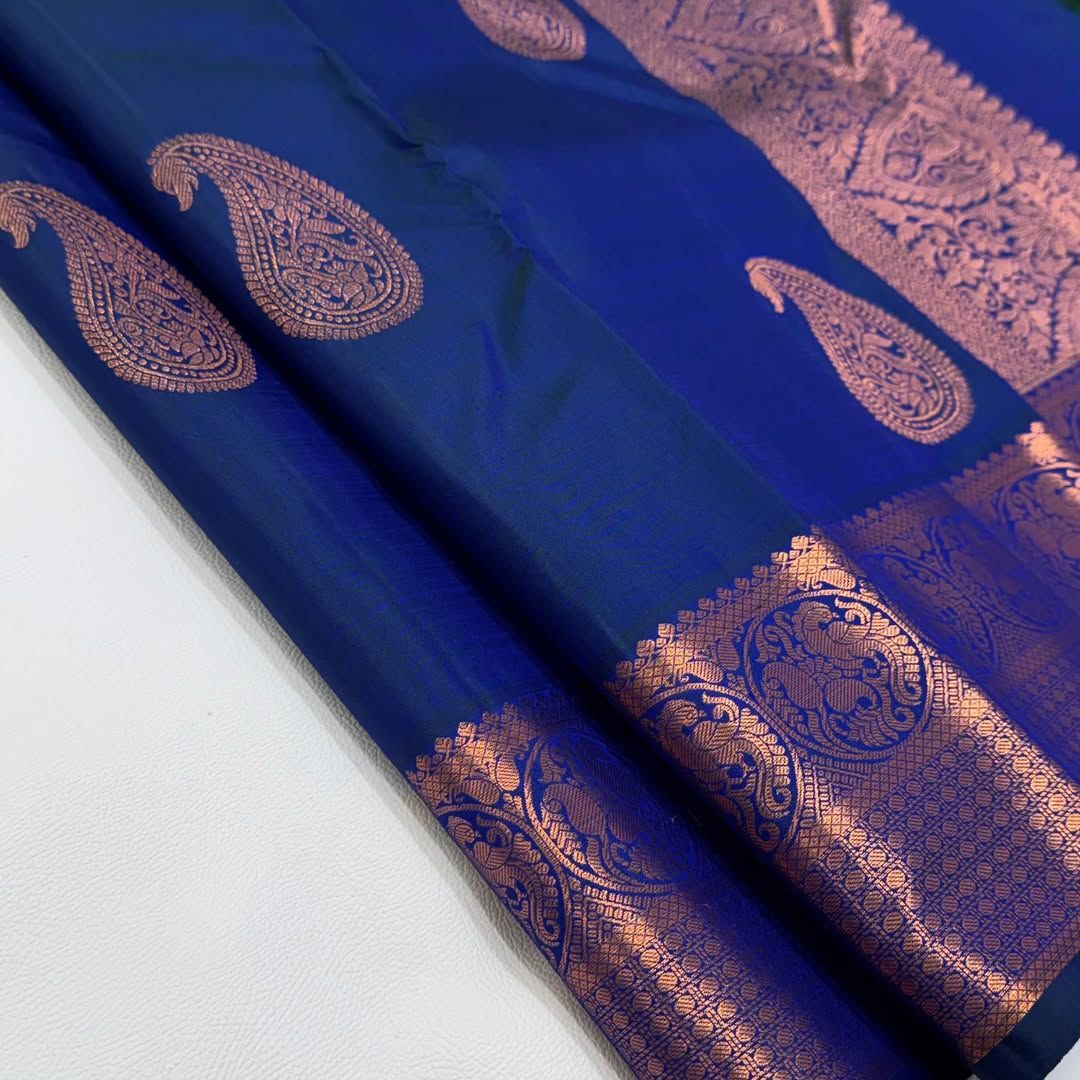 Ideal Blue Banarasi Soft Silk Saree With Blouse Piece