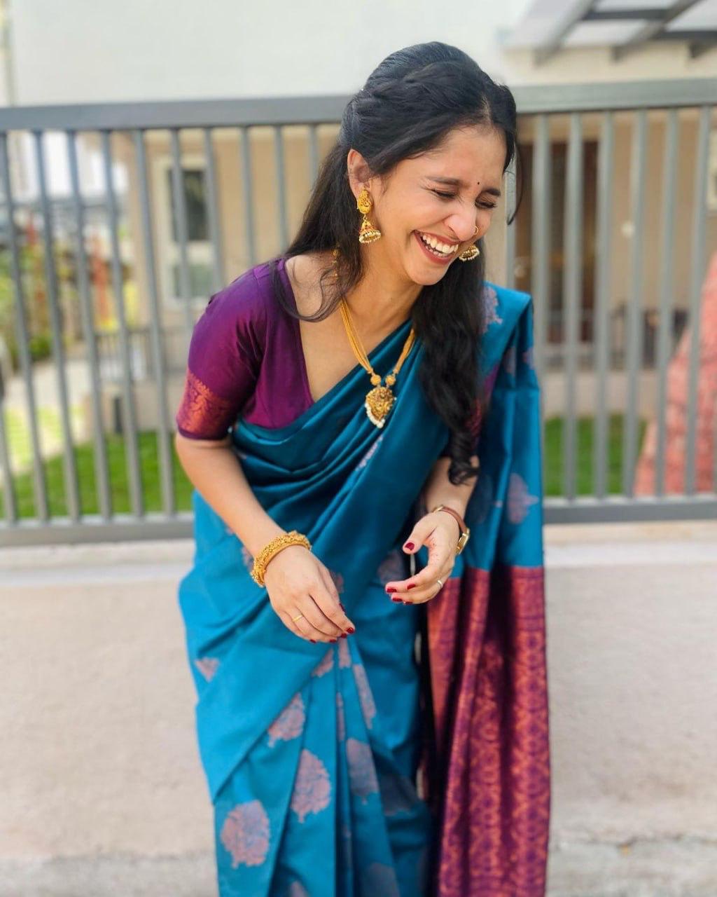 Beautiful Sky BLue Soft Silk Saree With Blouse Piece