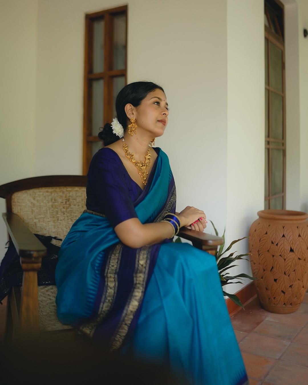 Blue Banarasi Soft Silk Saree With Blouse Piece