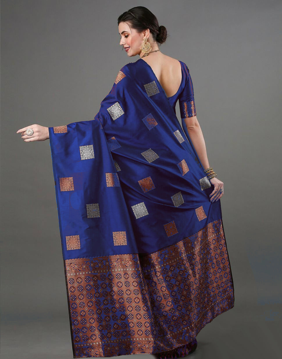 Simple Blue Soft Banarasi Silk Saree With Blouse Piece
