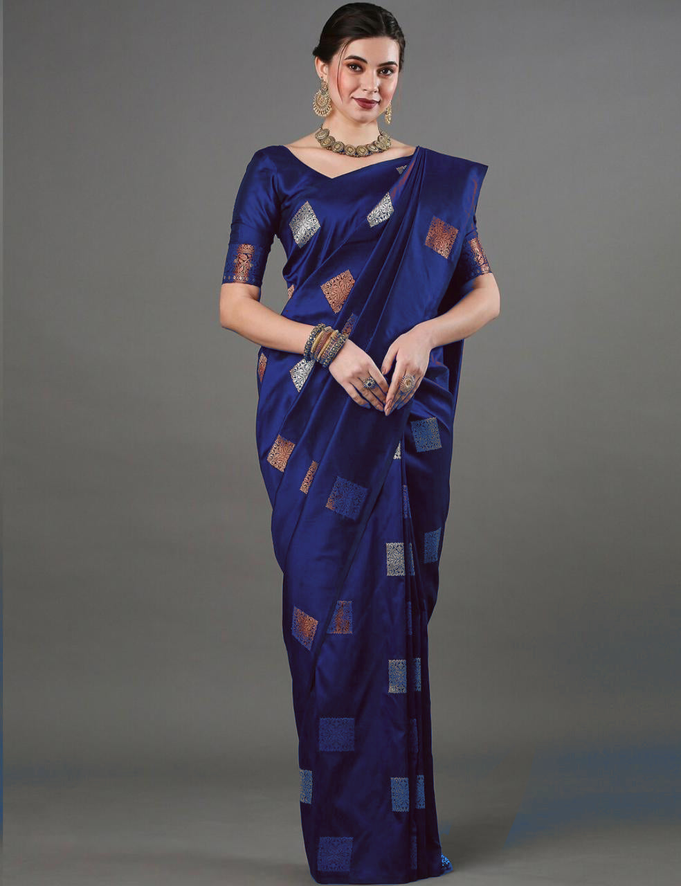 Simple Blue Soft Banarasi Silk Saree With Blouse Piece