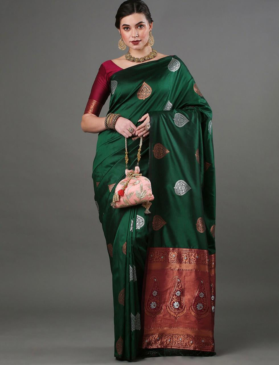 OutStanding Green And Red Soft Banarasi Silk Saree With Blouse Piece