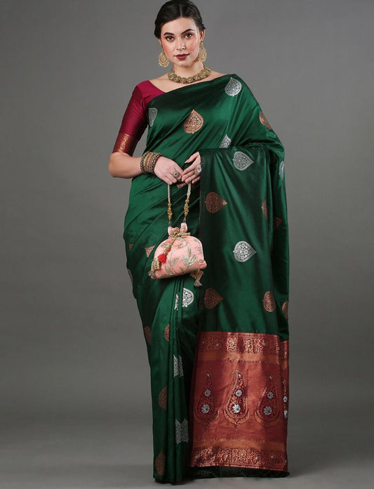 OutStanding Green And Red Soft Banarasi Silk Saree With Blouse Piece