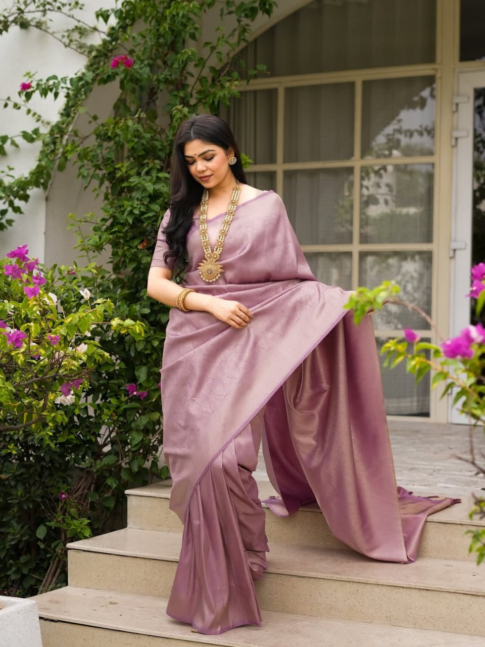 Attractive Pink Color Banarasi Soft Silk Saree With Blouse Piece