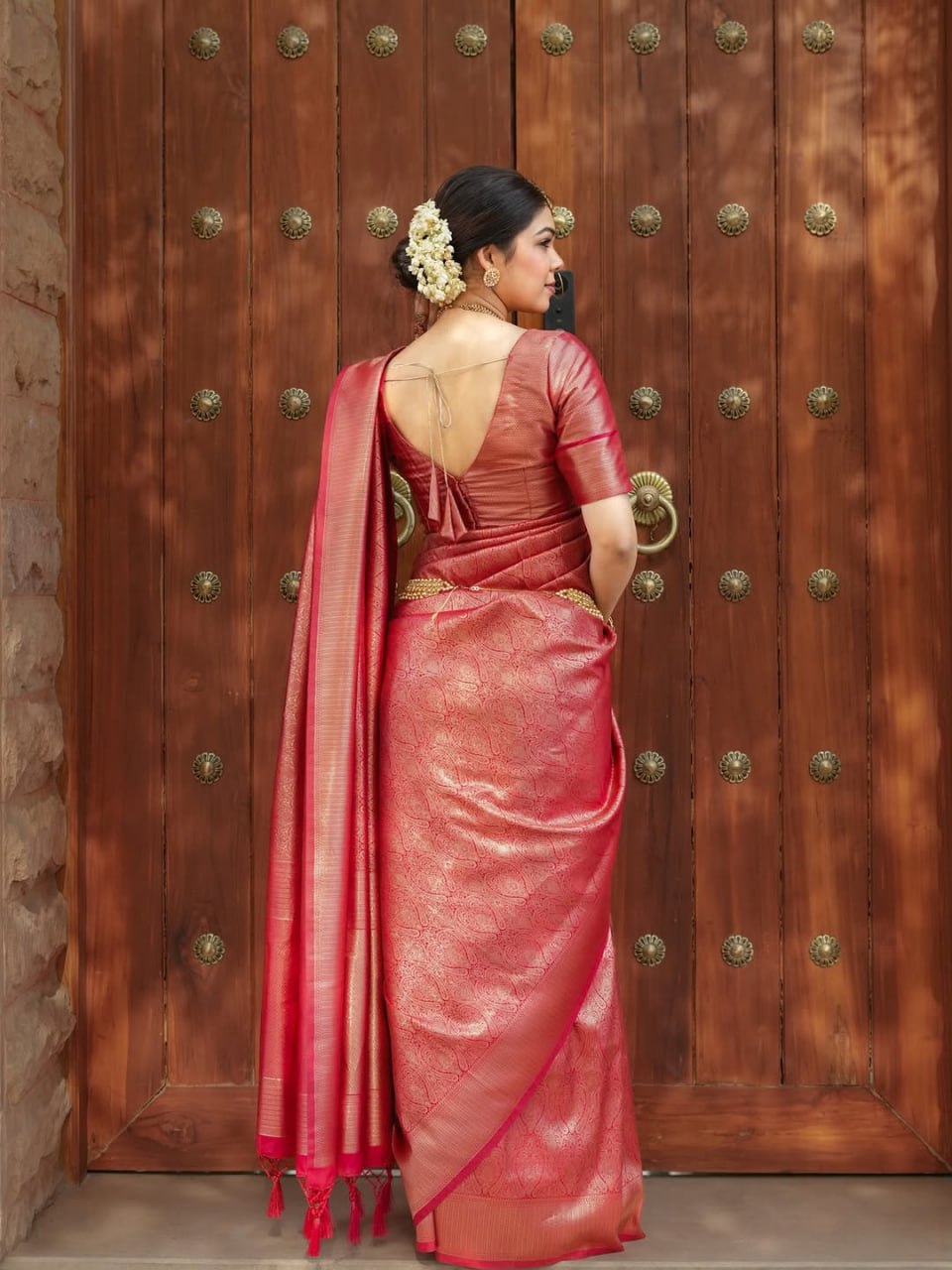Attractive Red Color Banarasi Soft Silk Saree With Blouse Piece