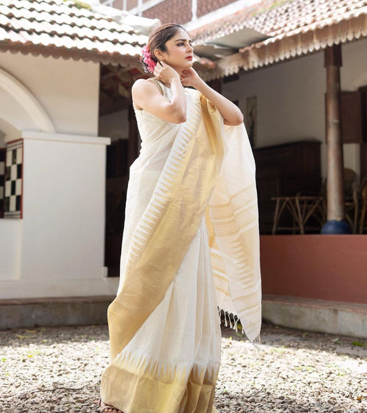 Simple Sober White Color Banarasi Soft Silk Saree With Blouse Piece