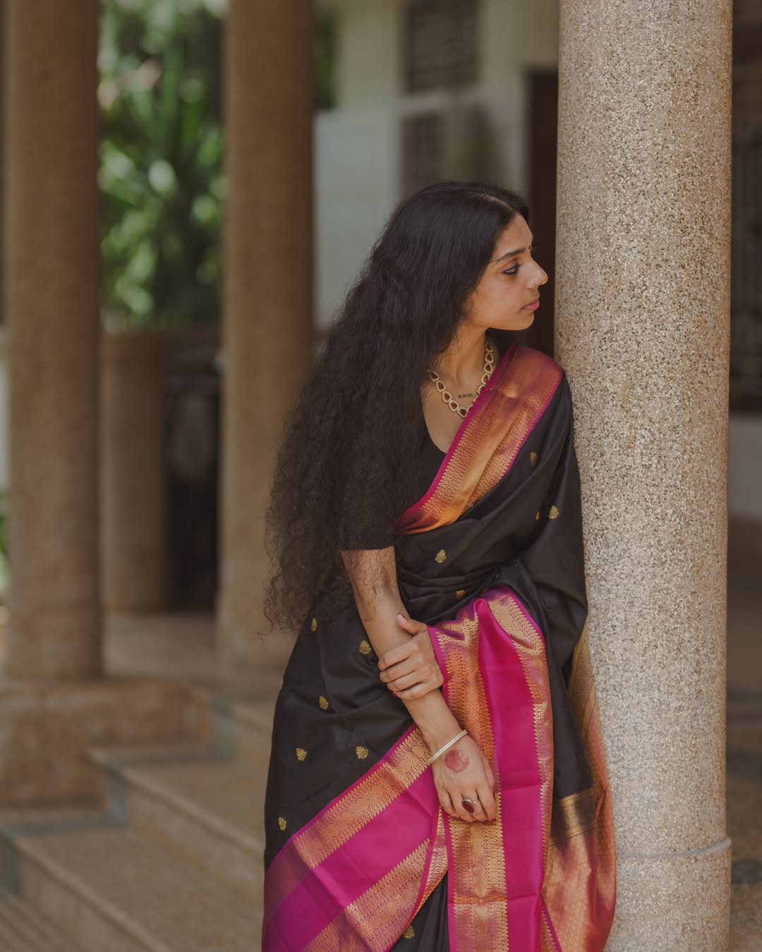 Party Wear Black Banarasi Soft Silk Saree With Blouse Piece