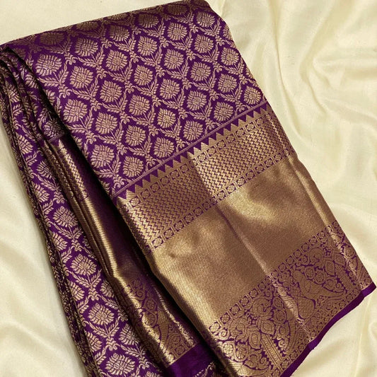 Surpassing Purple Banarasi Soft Silk Saree With Blouse Piece