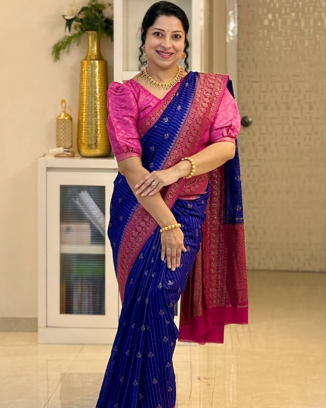 Elegent Soft Banarasi Silk Saree With Blouse Piece