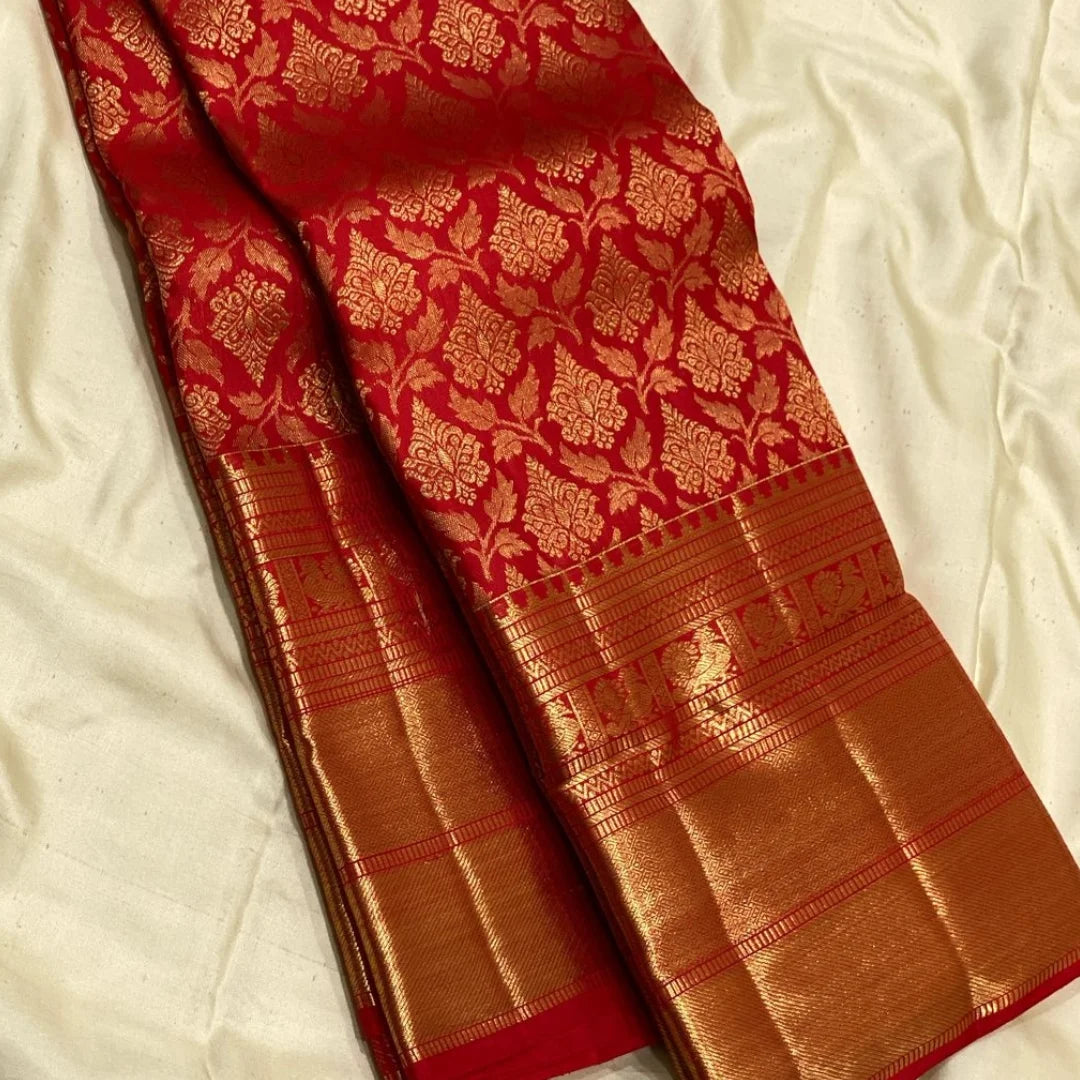Attractive Red Banarasi Soft Silk Saree With Blouse Piece