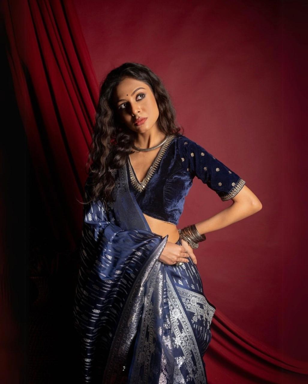 Blue Color Banarasi Soft Silk Saree With Blouse Piece